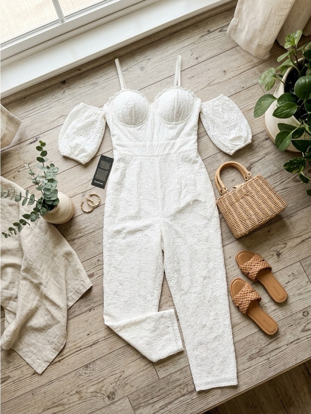 NWT Bebe Off-Shoulder White Lace Jumpsuit - Picture 4 of 5